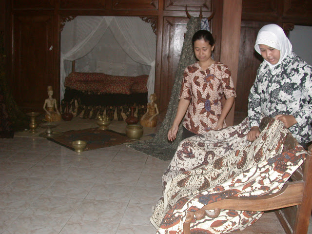 Batik Bakal Jadi Pusaka Dunia
